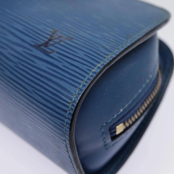 LOUIS VUITTON Epi Dauphine PM Pouch Blue M48445 LV Auth 89185 - Picture 5 of 16